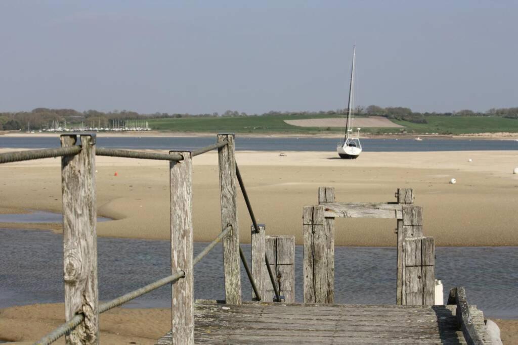 Gite Ouest De La Pointe D'Agon Экстерьер фото