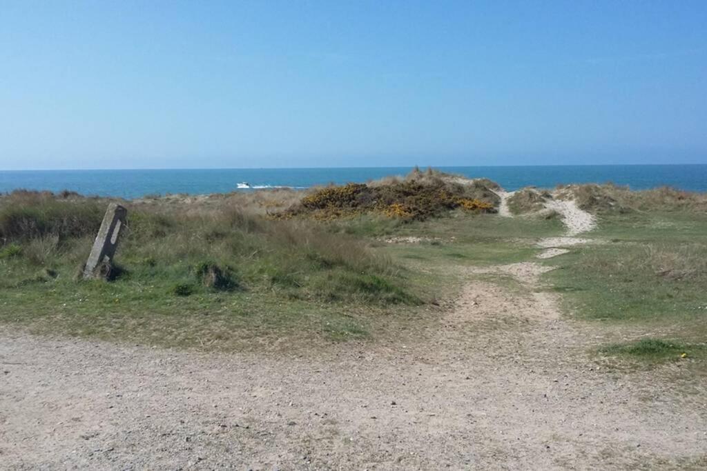 Gite Ouest De La Pointe D'Agon Экстерьер фото